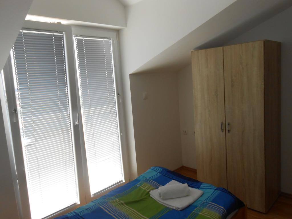 Apartments Jasmina Novalja Exteriér fotografie